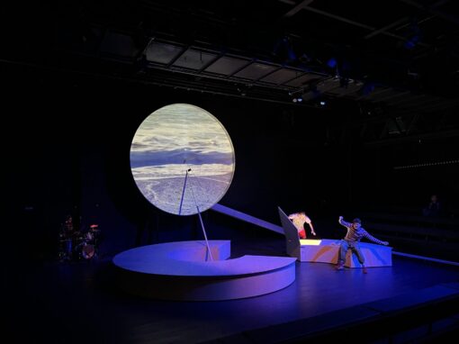 WOCHE-WOCHE von Lara Schützsack [2024]